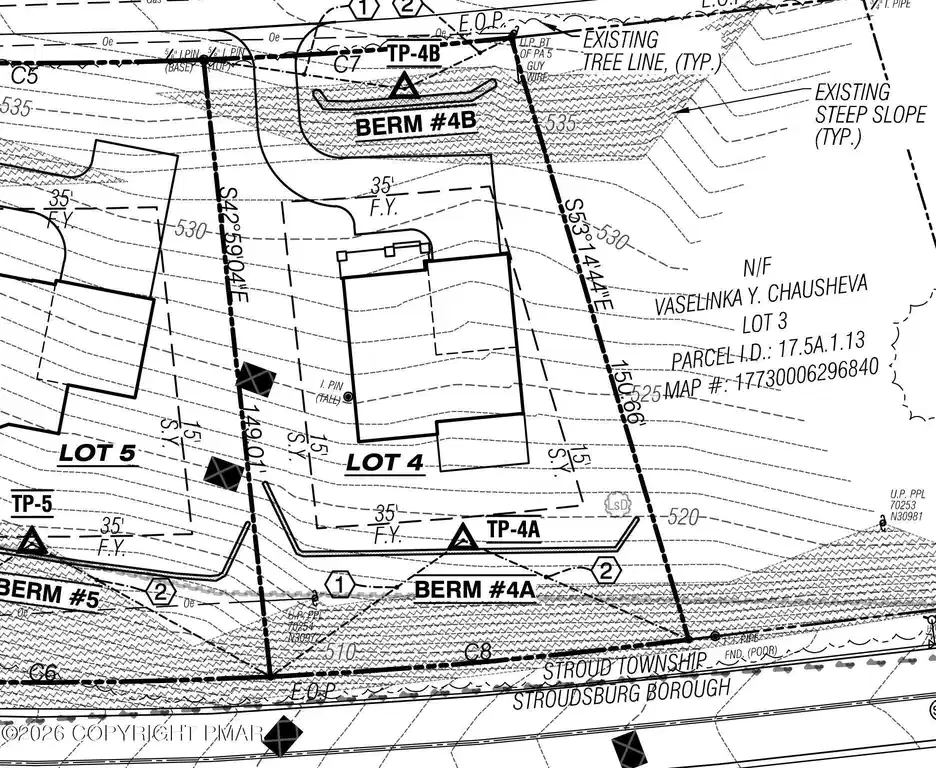 Image 1: Lot 4