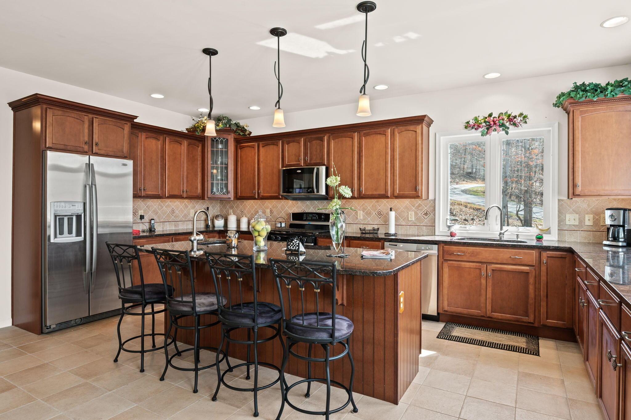 Image 3: 25-web-or-mls-8 kickapoo (24 of 76)