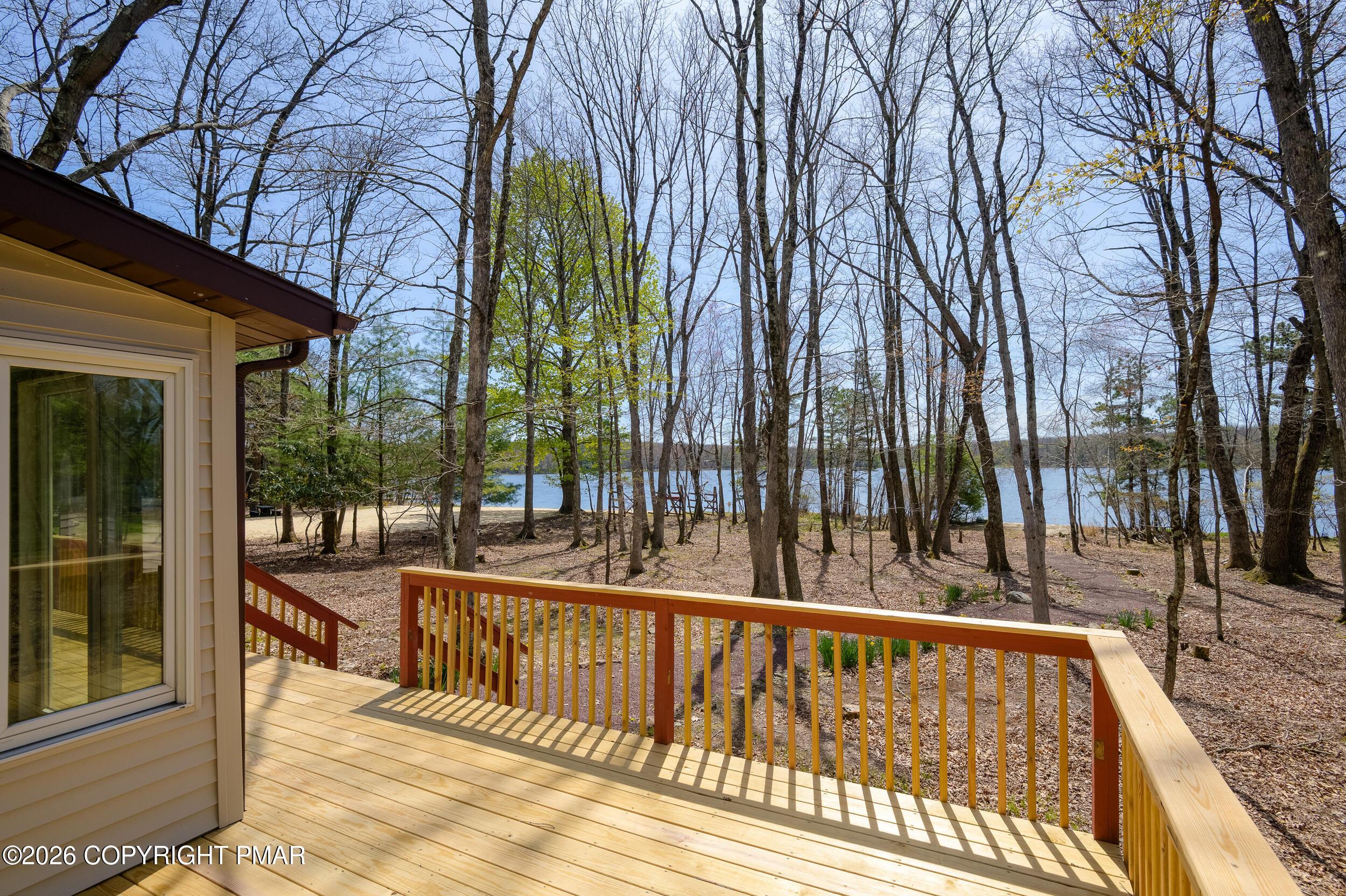 Image 3: 006-355bearcreeklake-mbertsch