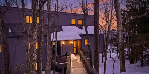 66 Cross Country Lane