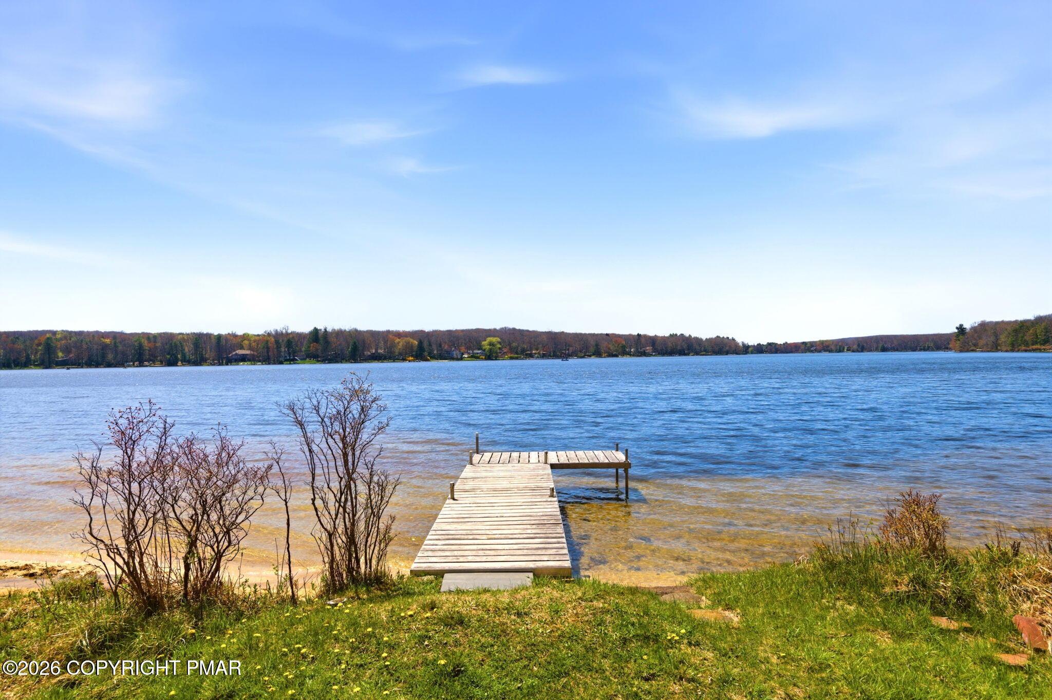 Image 4: Dock