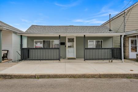 24 W Garibaldi Avenue