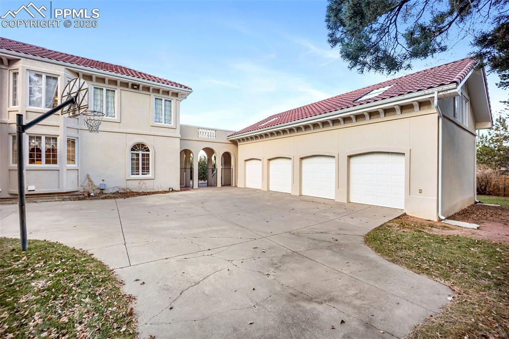Image 4: Oversized Four Car Garage
