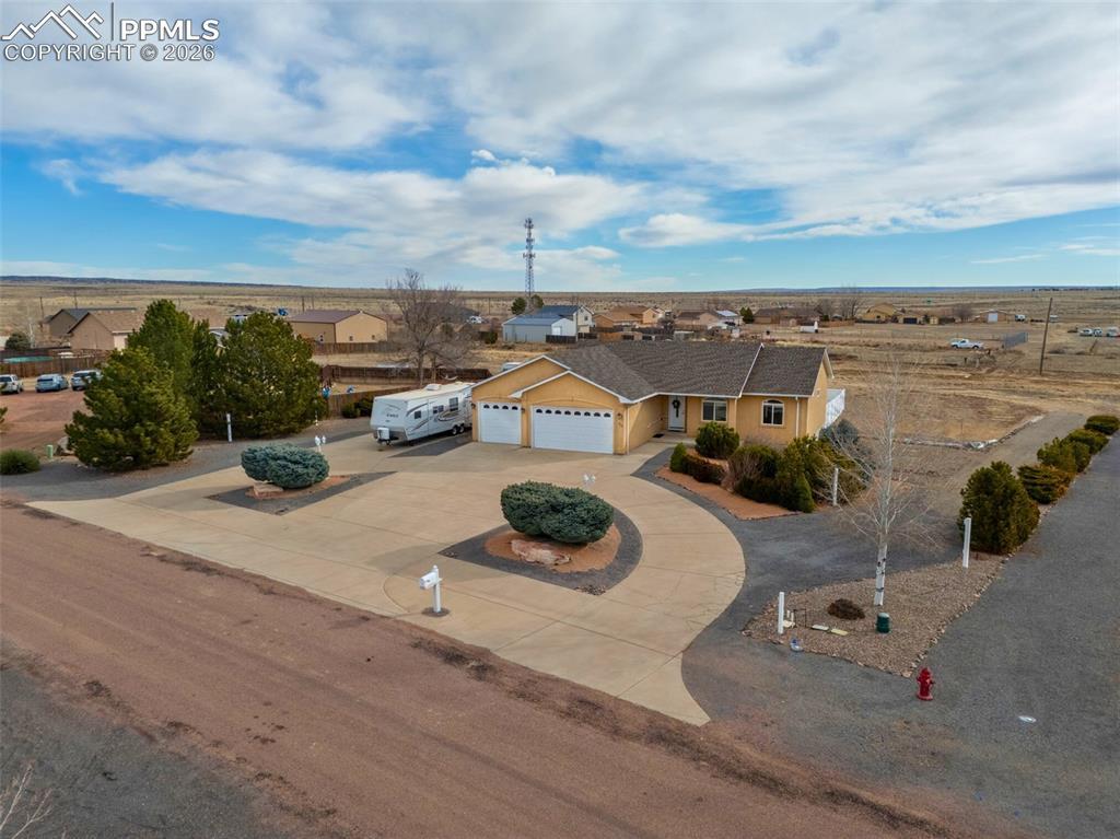 Image 2: Front of Structure