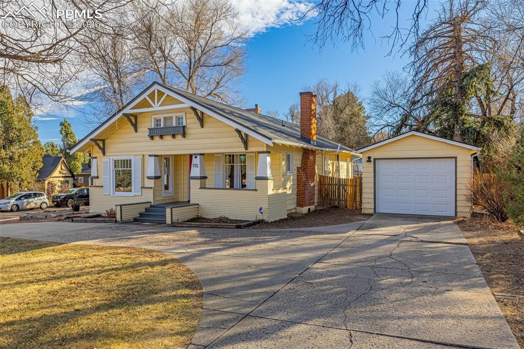 Image 3: Front of Structure