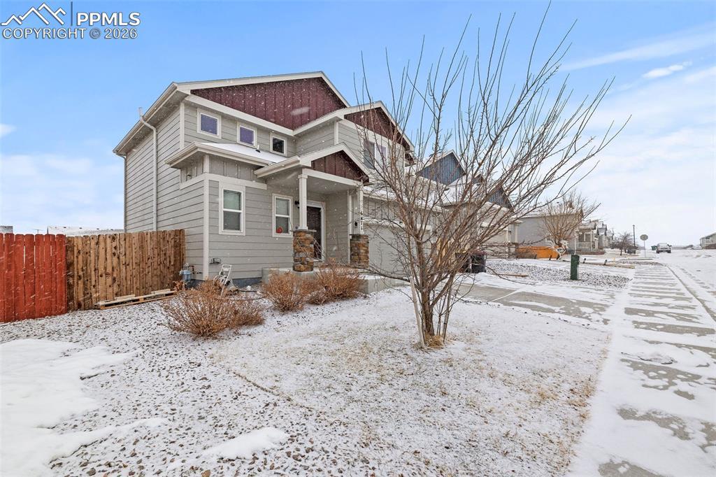 Image 3: Front of Structure