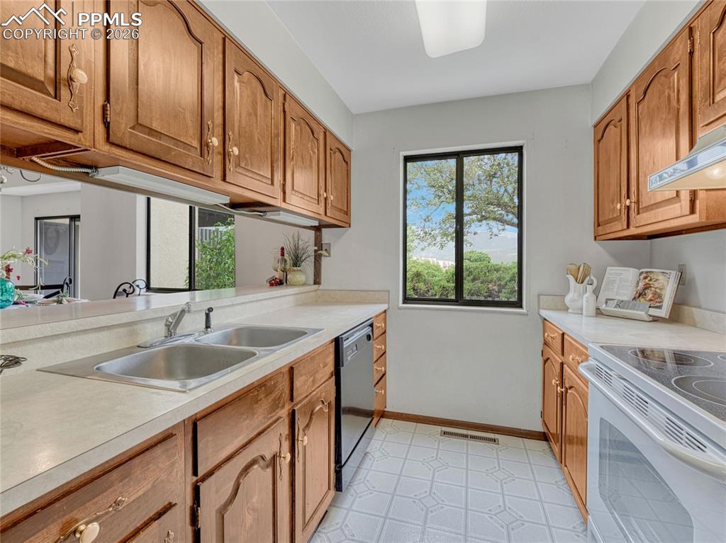 Image 3: photo_offline_003