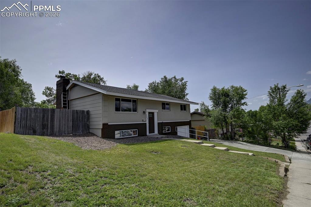 Image 2: Front of Structure