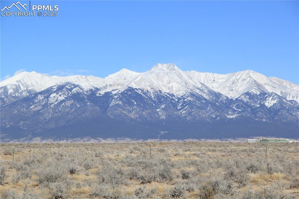 Image 1: Amazing view from the lot!
