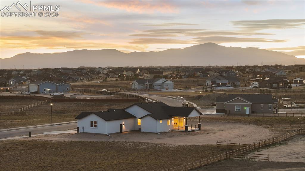 Image 2: Half Acre Lot