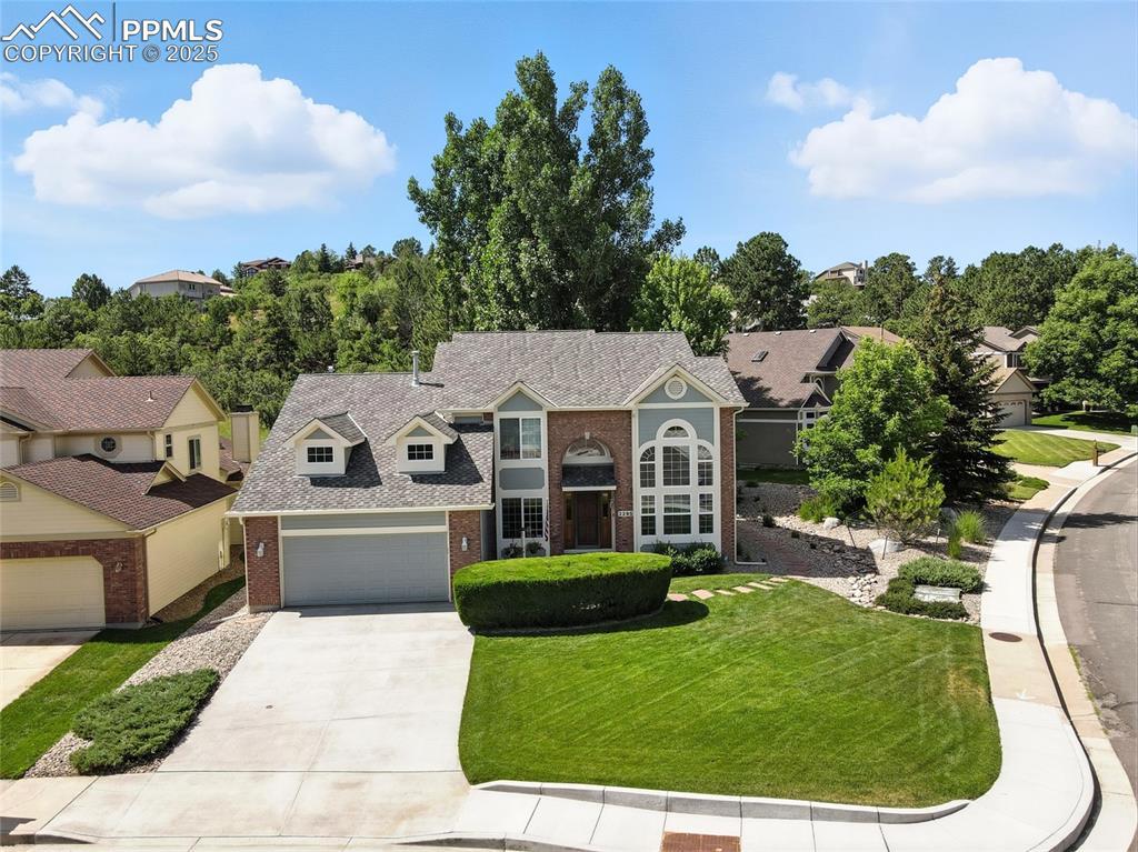 Image 2: Front of Structure