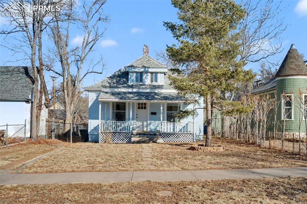 Image 1: Front of Structure