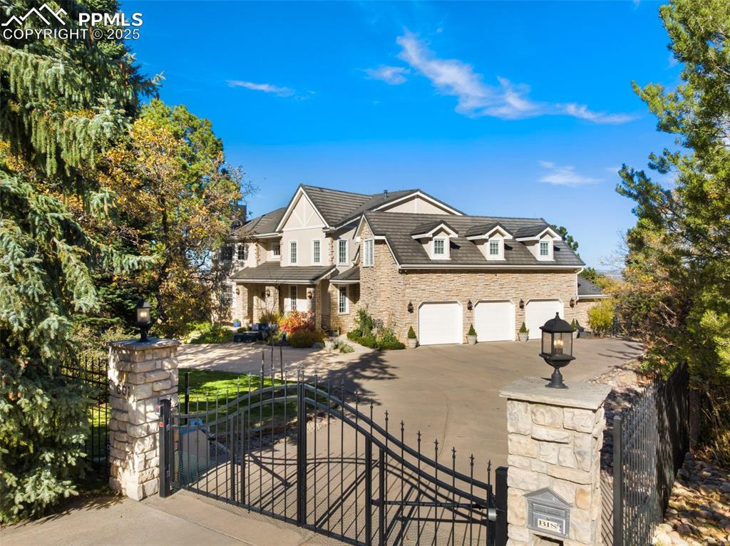 Image 1: Front of Structure