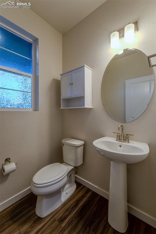 Image 2: Bathroom