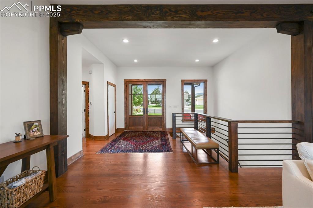 Image 4: Entry