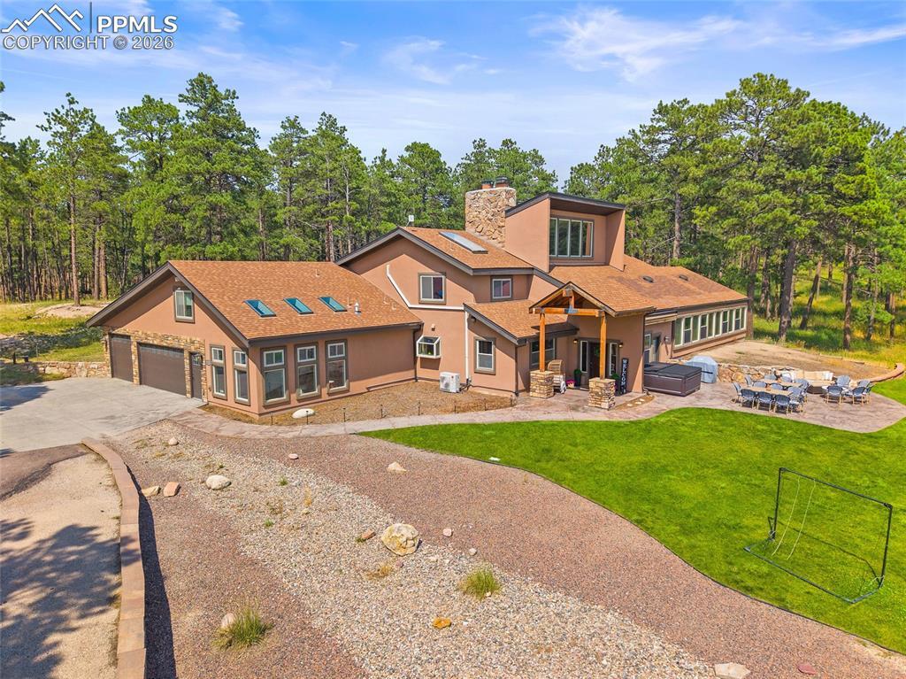 Image 2: Front of Structure