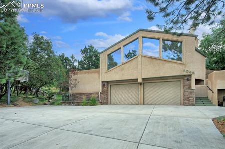 7045 Oak Hills Place