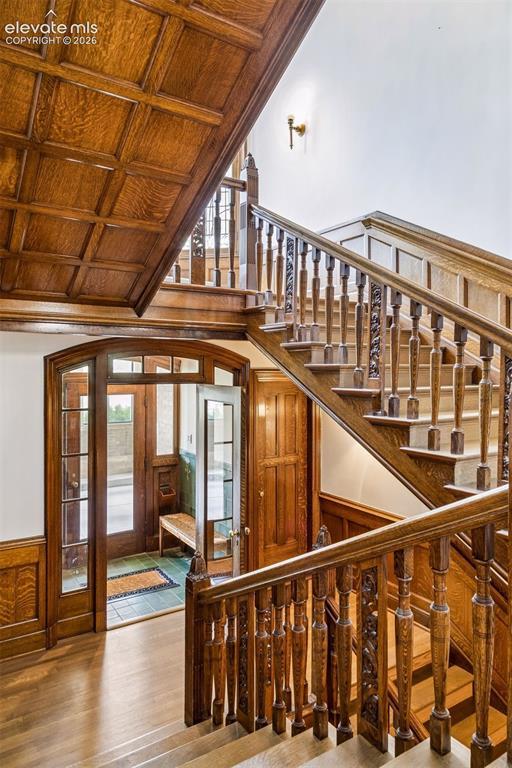 Image 4: Incredible original grand staircase