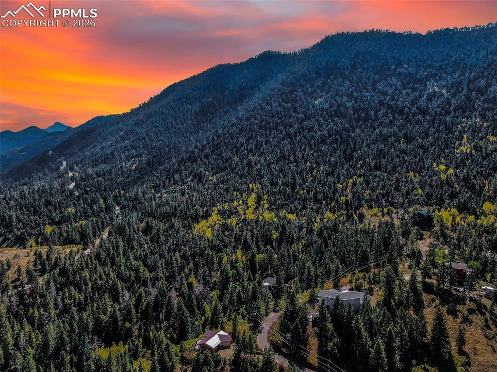 Image 4: Property view of mountains