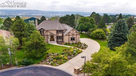 3915 Elisa Court