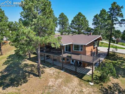 6425 Connaught Drive