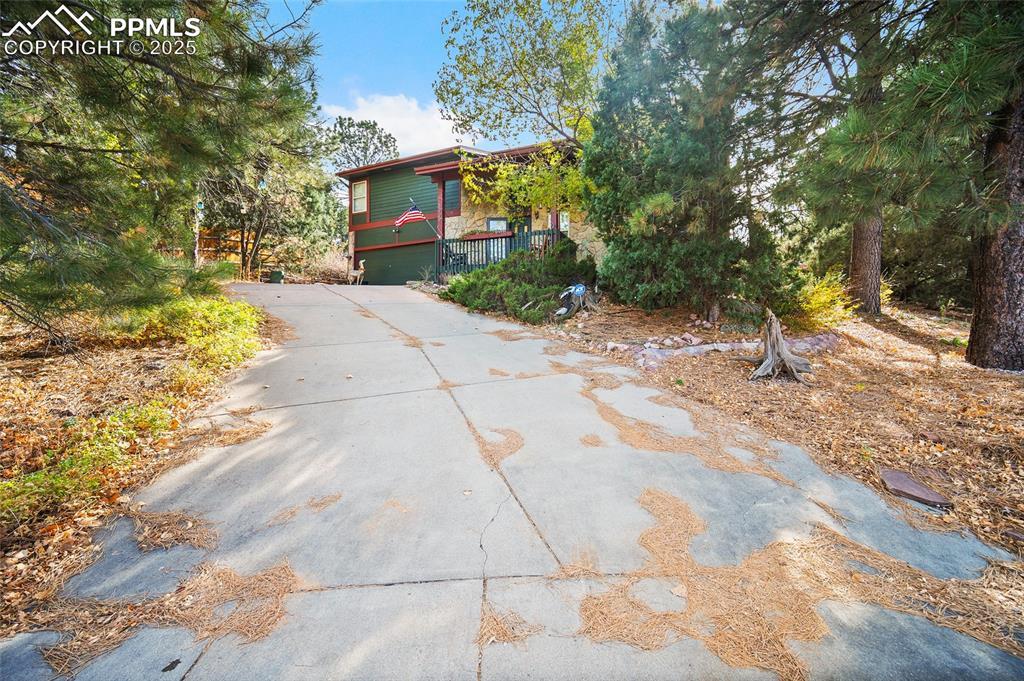 Image 1: Front of Structure