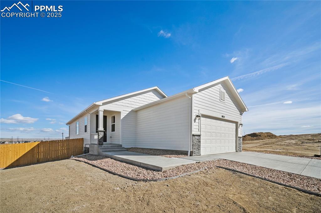 Image 3: Side of Structure