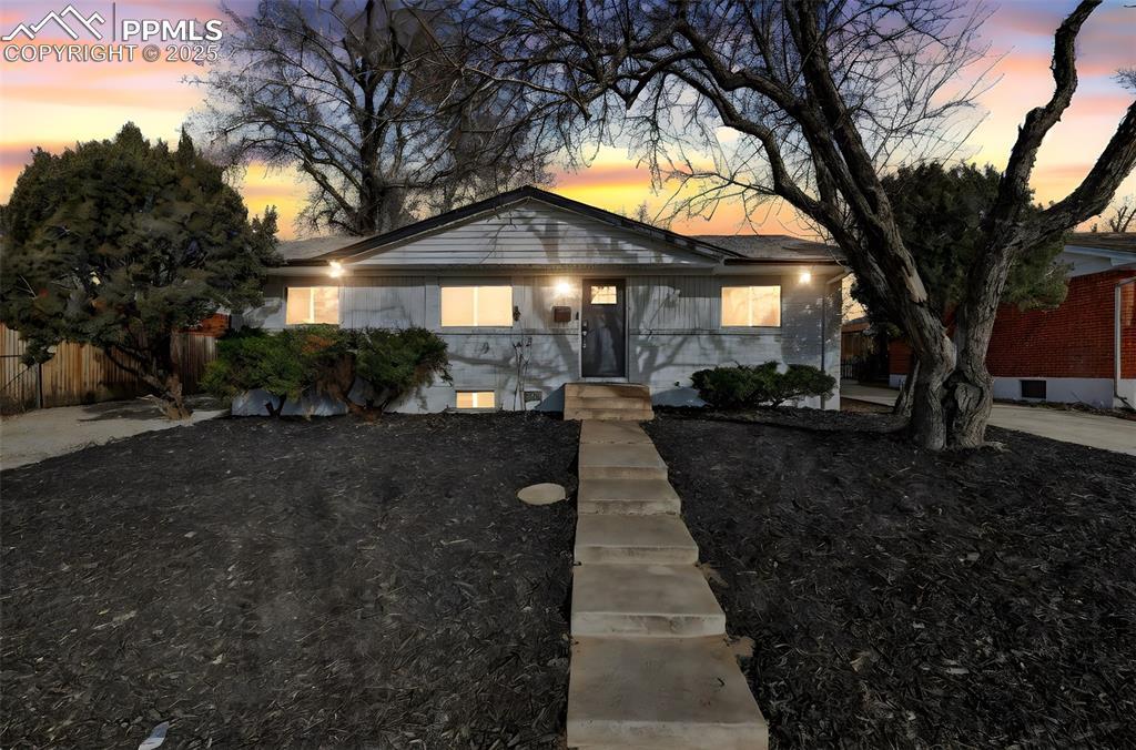 Image 4: Front of Structure