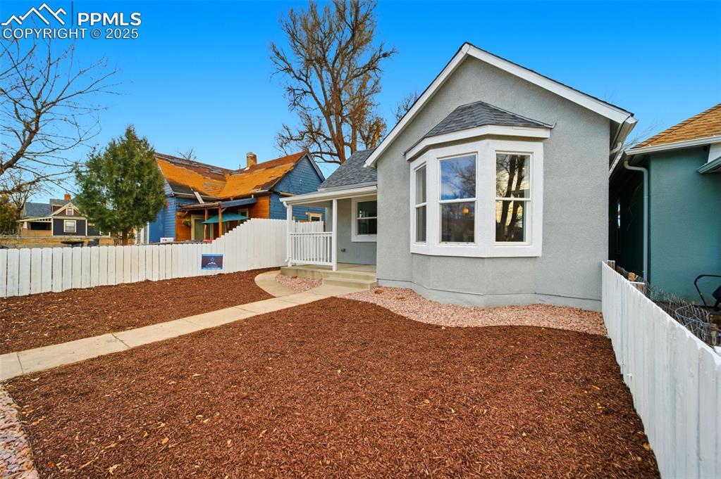 Image 3: Back of Structure