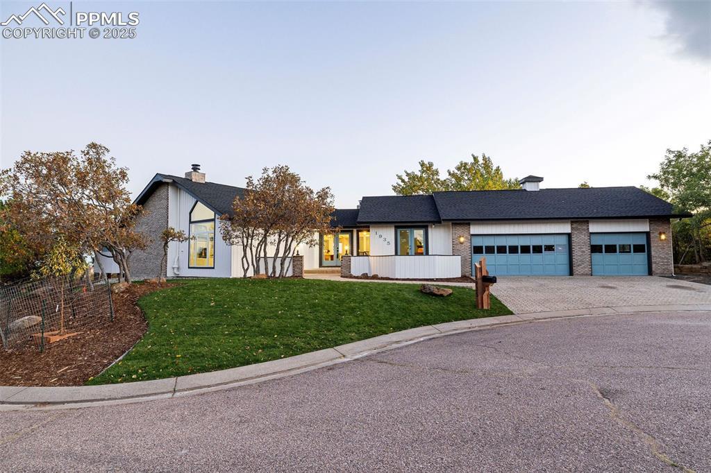 Image 1: Front of Structure