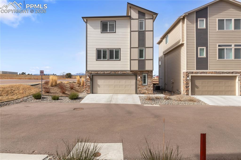 Image 1: Front of Structure