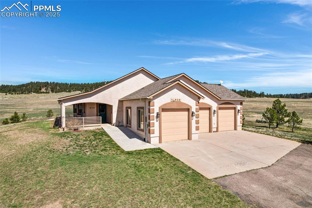 Image 4: Front of Structure