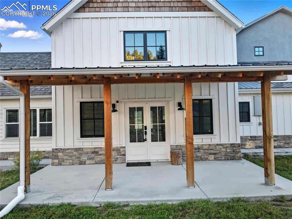 Image 2: Welcome Home!