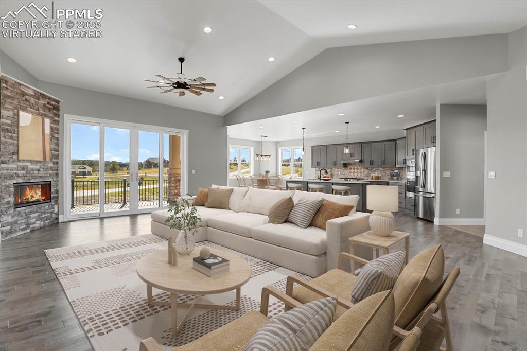 Image 4: Virtually staged