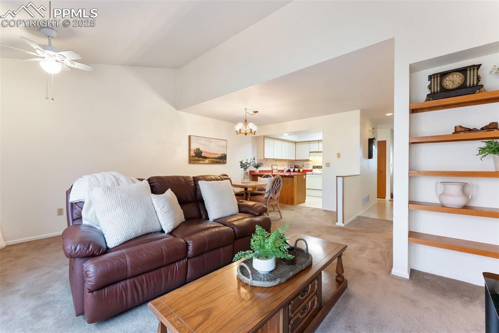 Image 3: Living Room