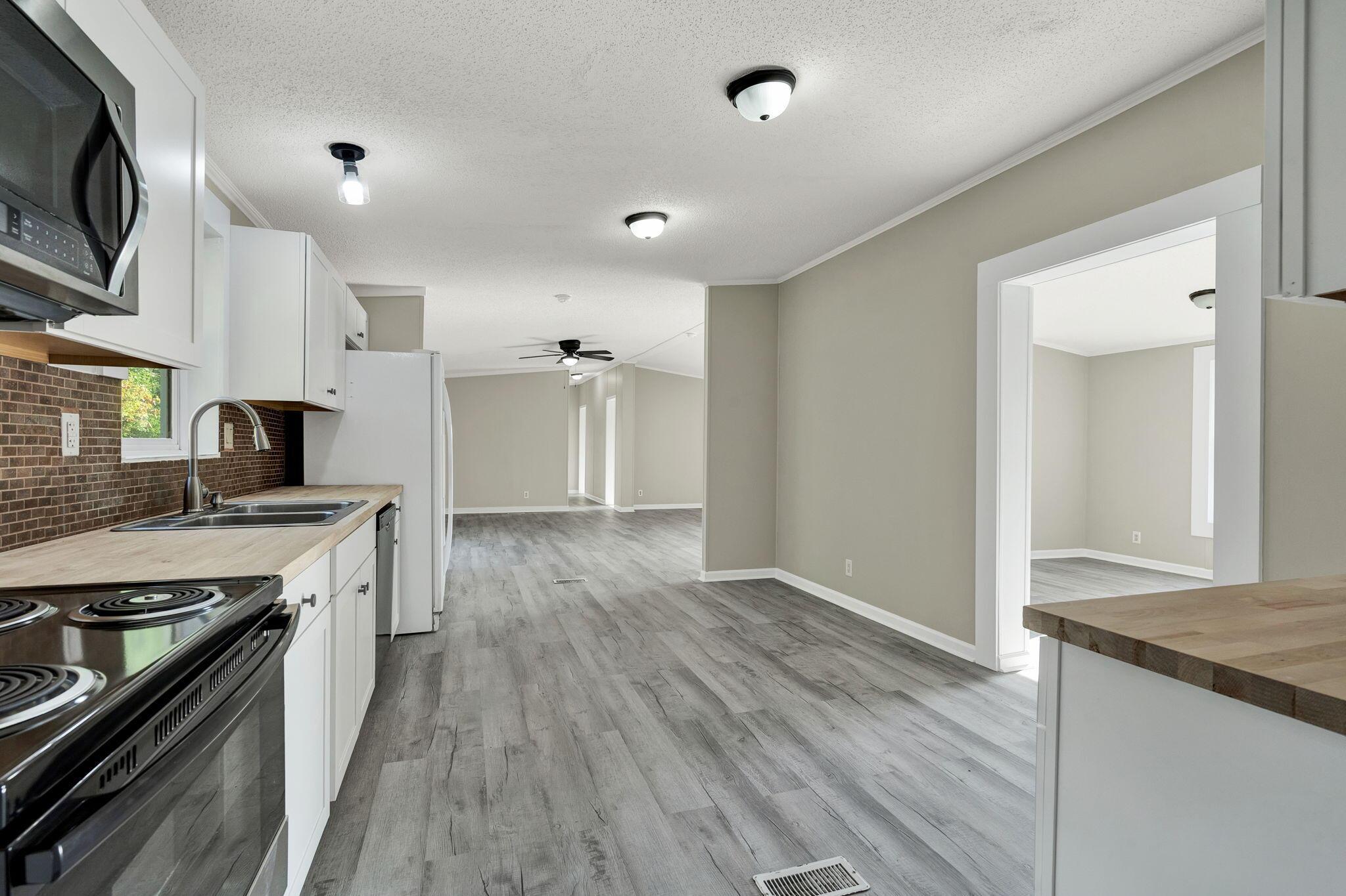 Image 4: 26-web-or-mls-DSC01927