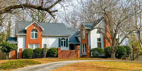 3710 Sourwood Trail NW