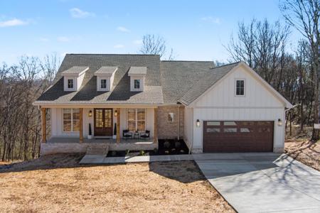 6514 Fairview Road