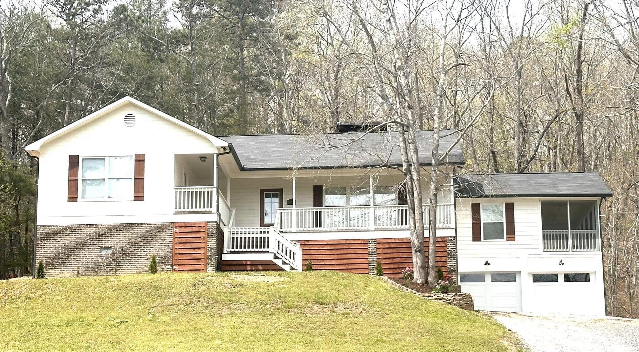 Image 1: Main Photo