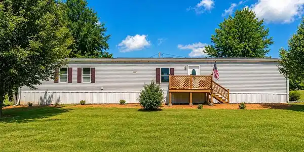 145 Rogers Lane
