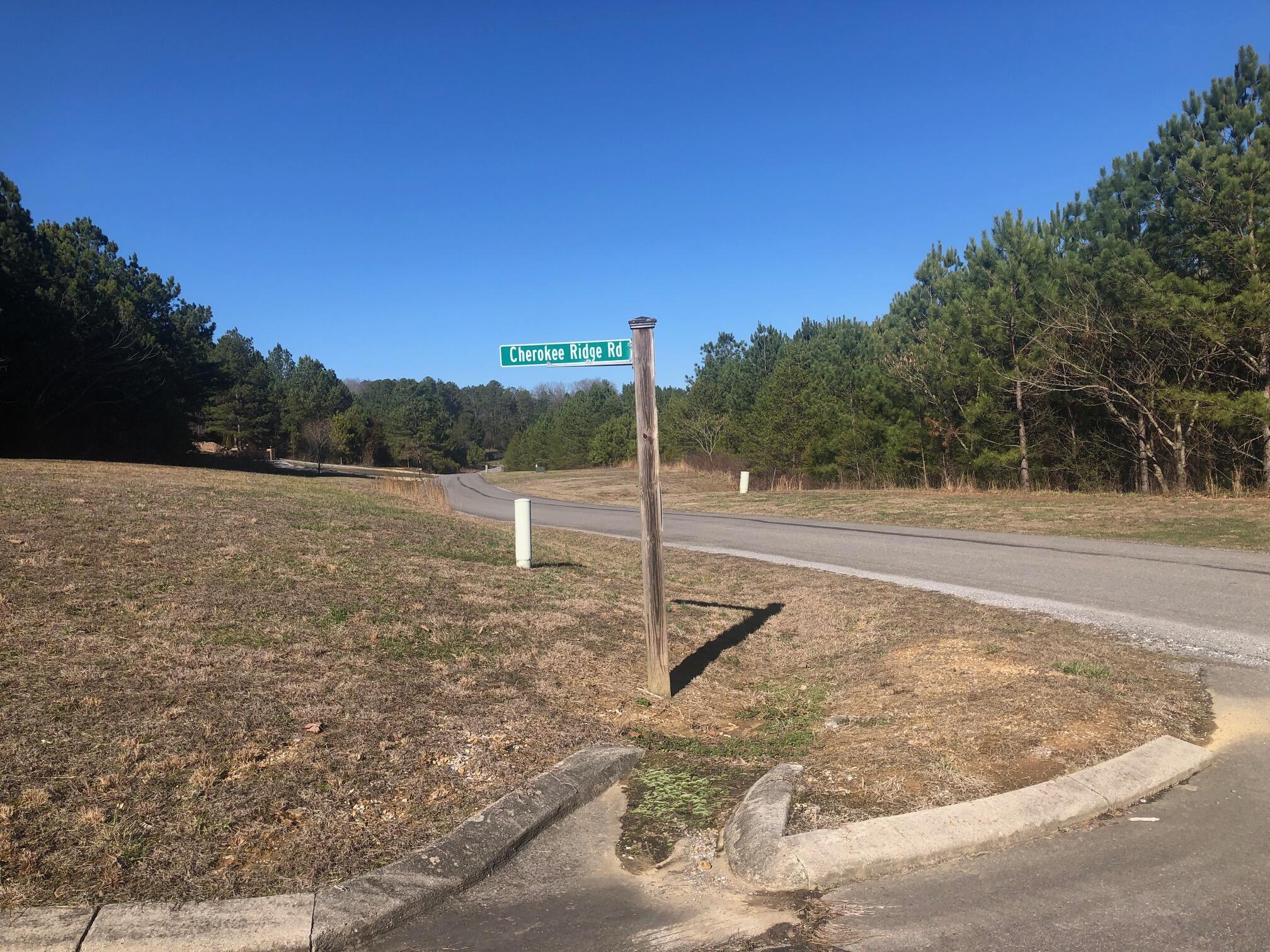 Image 2: 147 Cherokee Ridge - directional sign
