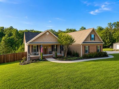125 Reserve Drive NW