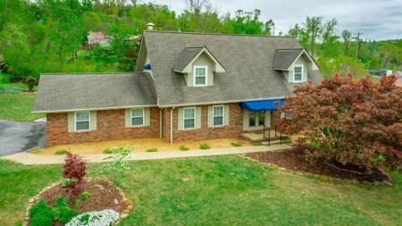 2892 Old Britain Circle
