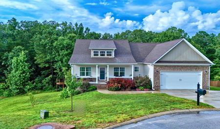 174 Highpoint Lane NW