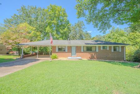 5459 Crestview Drive