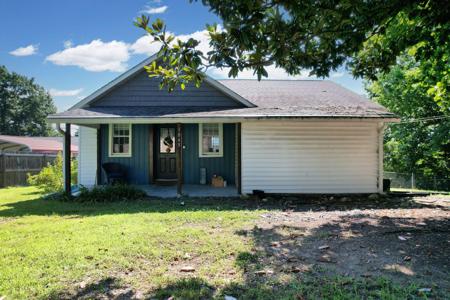 1845 Circle Drive SW