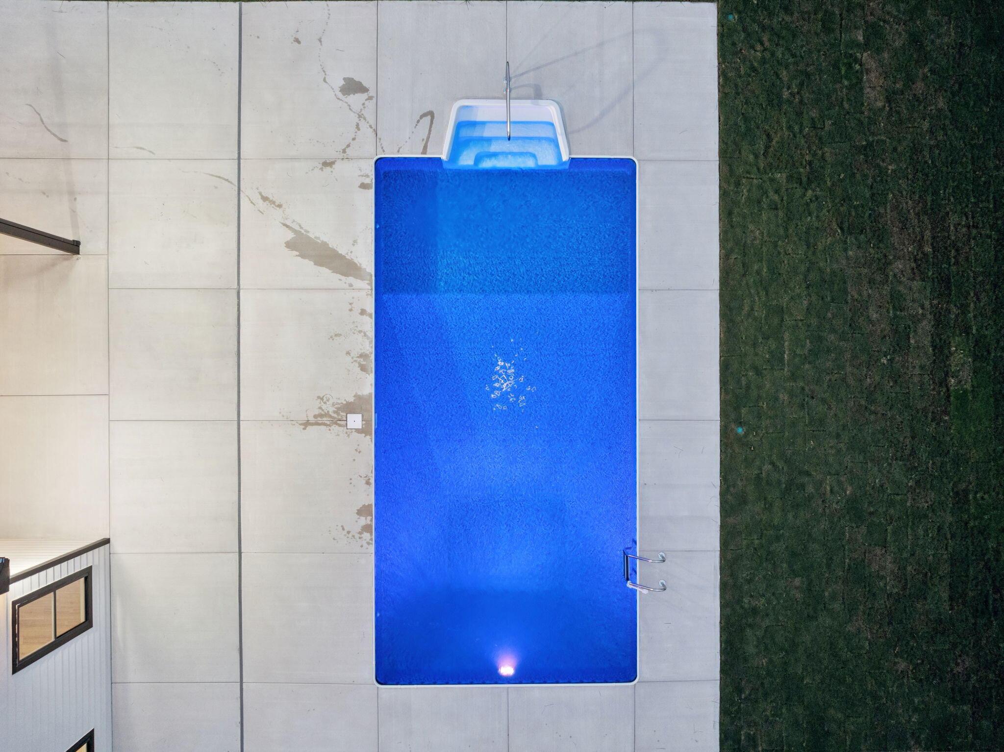 Image 3: 109-web-or-mls-462 Wilkinson Rd NE - 001