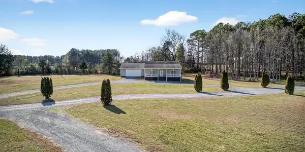 229 Davis Lane