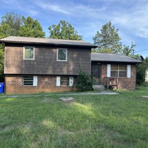 2006 Sun Hill Road SW