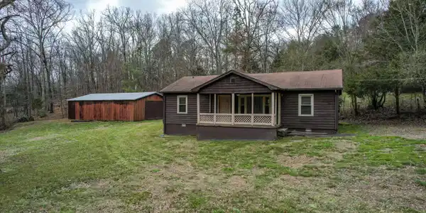 4986 Spring Place Road SE